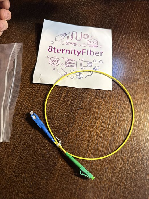 kabel światłowodowy typu patchcord marki MicroConnect