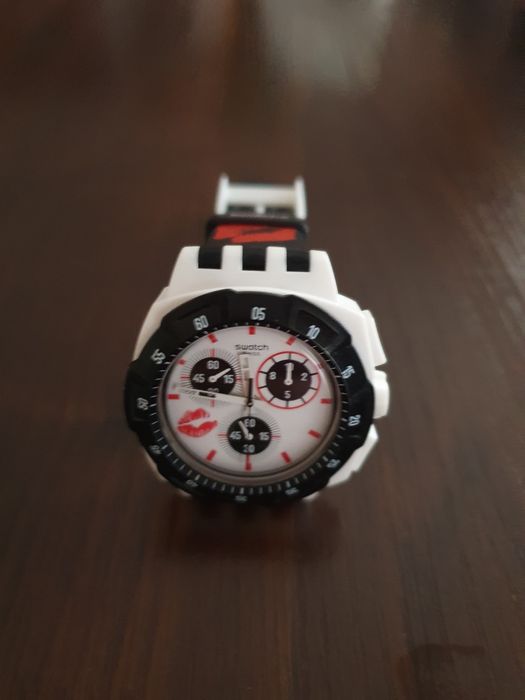 Swatch Snowpass world snowboard