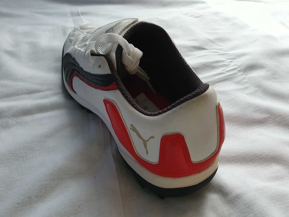 Nowe Oryginalne Buty Puma rozmiar UK8
