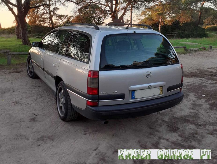 Opel Omega Caravan 2.5 V6 CD