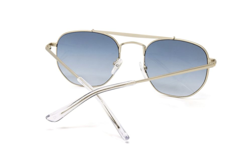 Очки солнцезащитные Casta