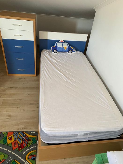Cama infantile e comoda combinando