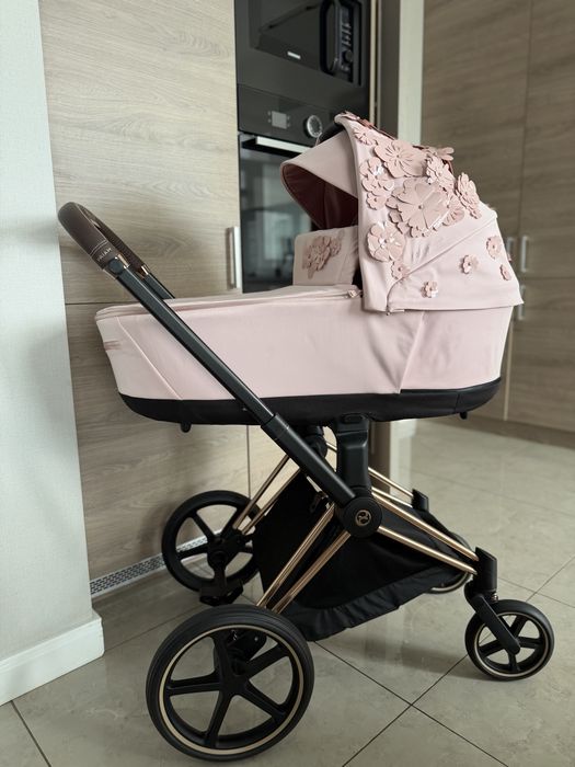Коляска Cybex Priam Simply Flowers Pink