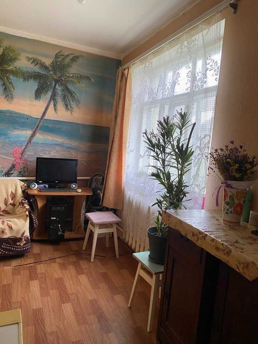 Продам будинок м. Бар, р-н пед.коледжу, ділянка 8,5 сот.