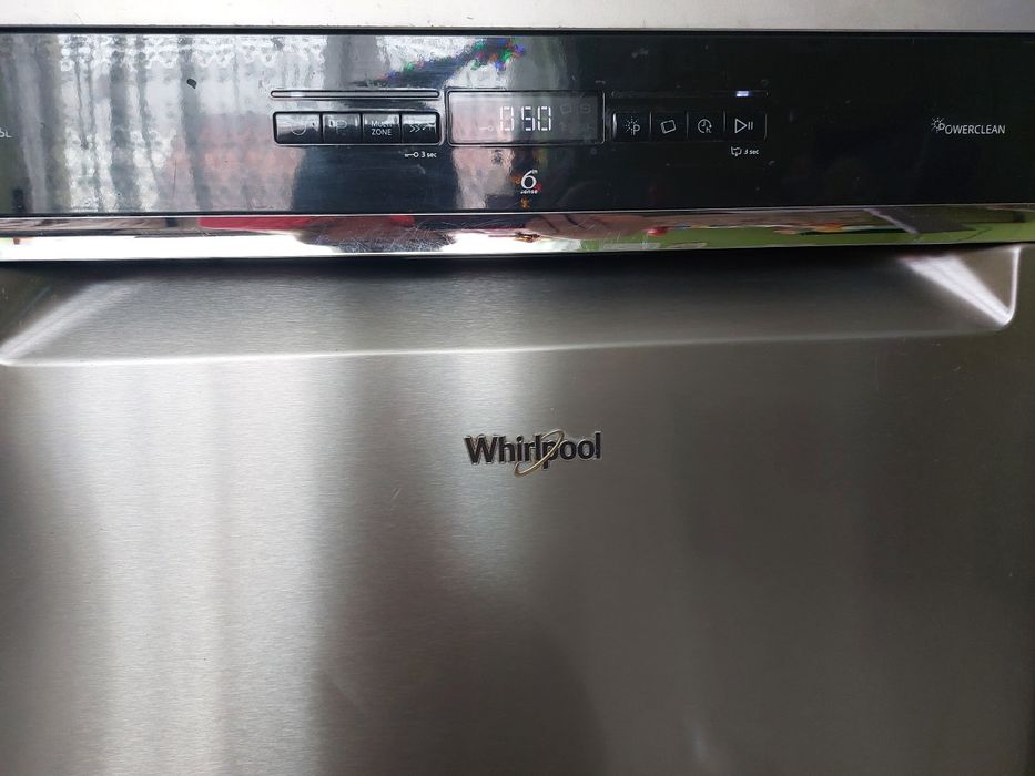 Zmywarka wolnostojąca  Whirlpool