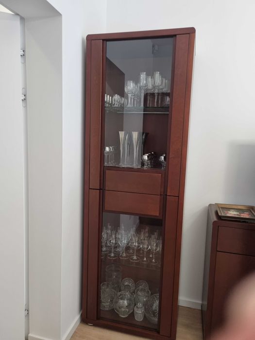 Szafa dwudrzwiowa + witryna ze szkłem