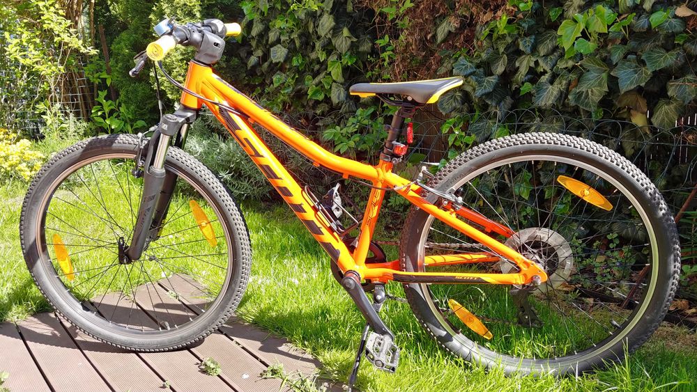 Scott Scale JR 24