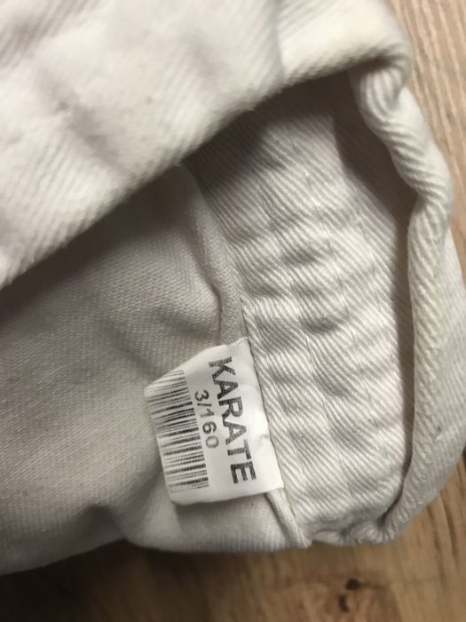 Форма карате 2шт. кімоно 140/160 Рукавиці 2шт. ЛОТ