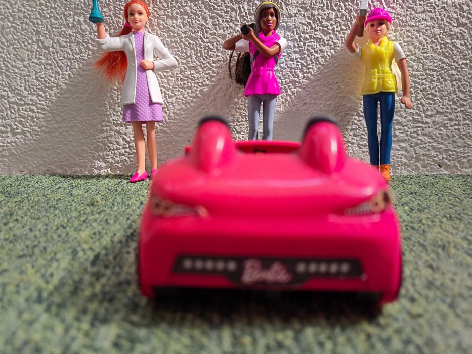 3 Barbies Profissões e carro da Barbie, Burger King