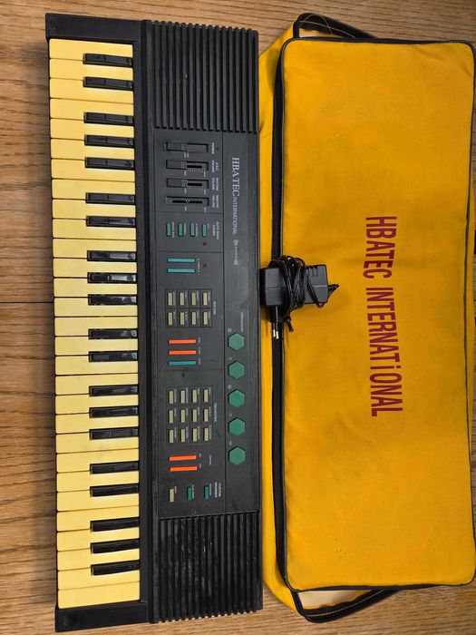 Vintage keyboard Hbatec International