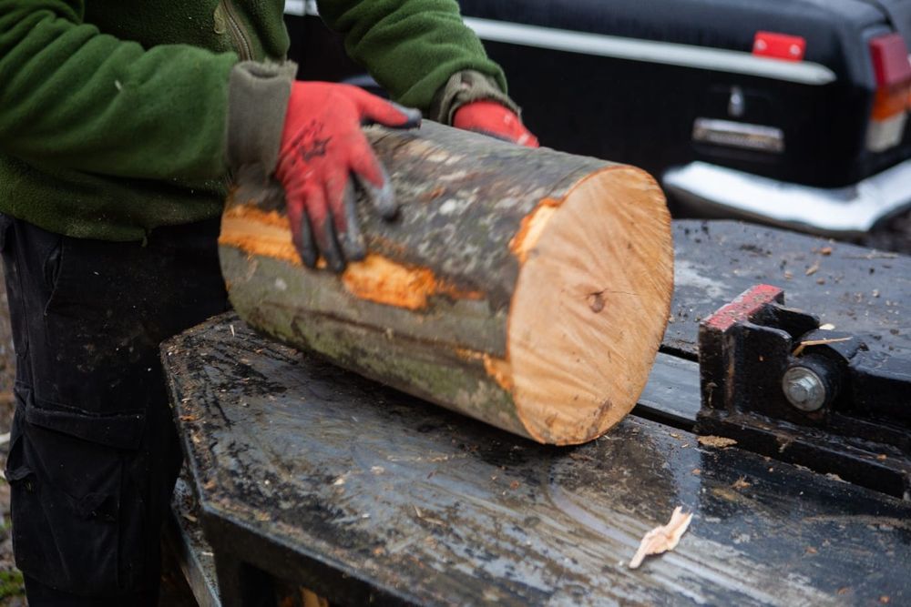 Коління дров, швидко та якісно