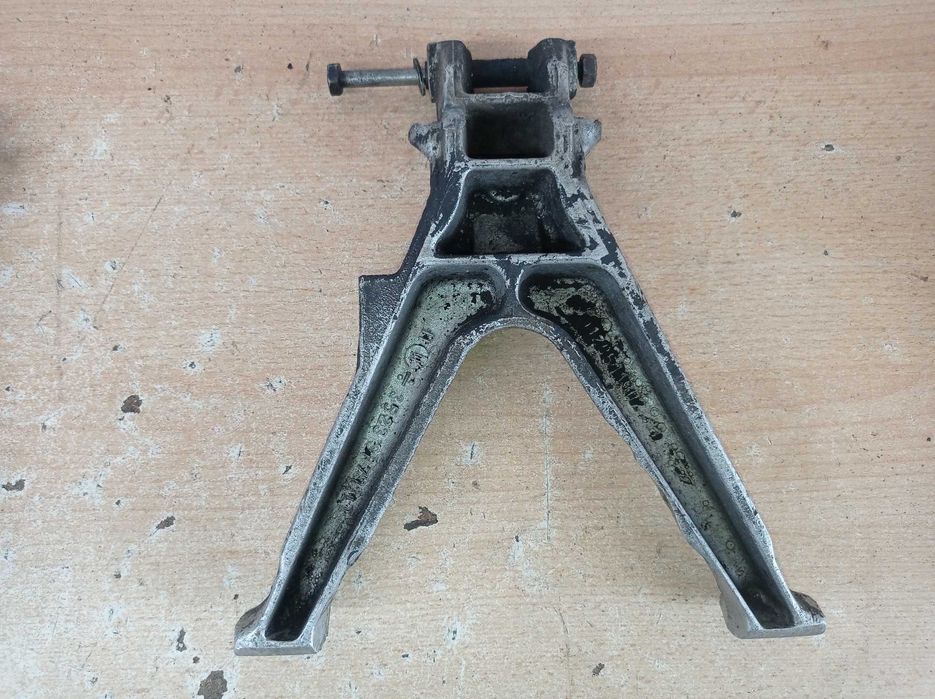 Simson S50, S51 - części - stopki centralne