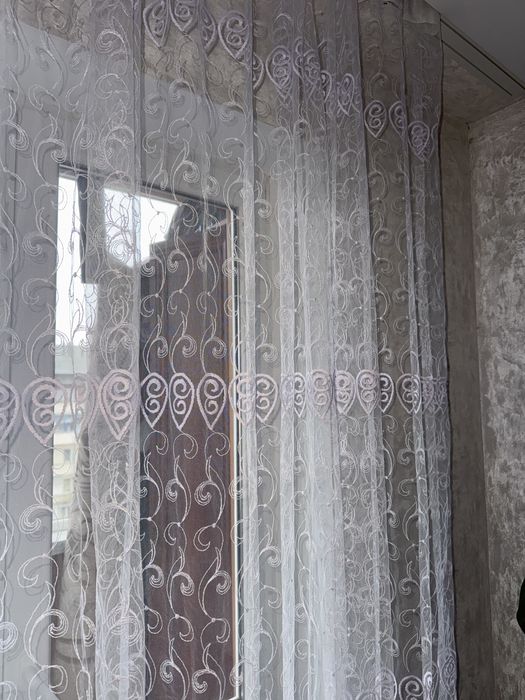 Біла тюль, ширина-5м., висота-2,45м