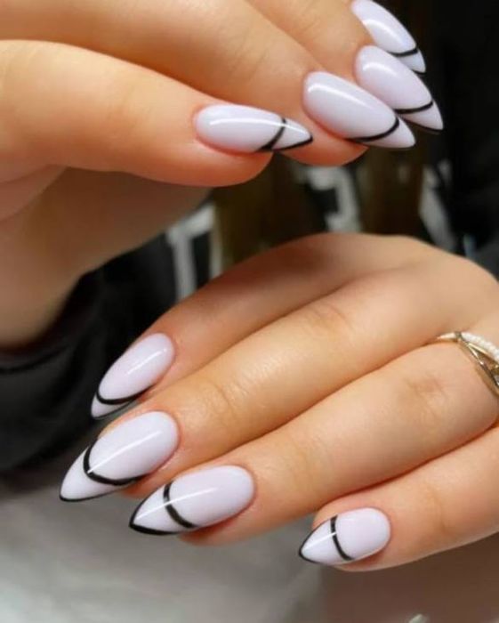 Маникюр ,педикюр позняки