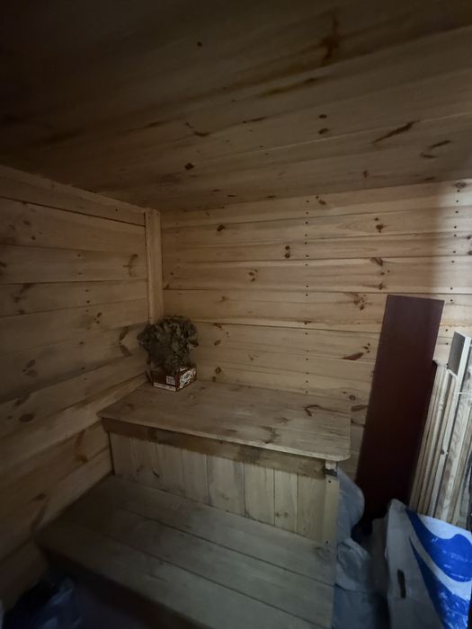 Продаж дачі з двома будинками в Хвильово-Сорочин біля озера