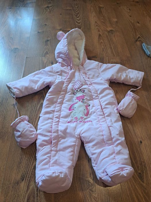 Kombinezon dziewczęczy, r. 68