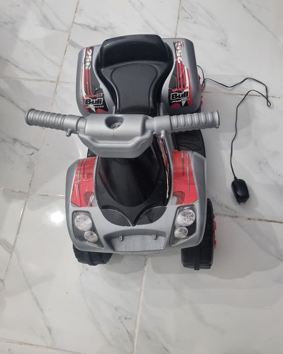 Mota Electrica para arranjar não ta Carregar a Bateria