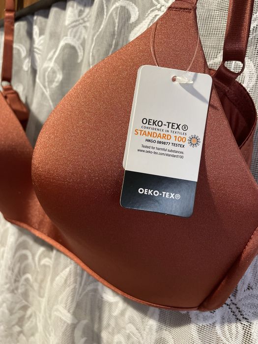 Бюзгалтер Бюст  на чашку D95