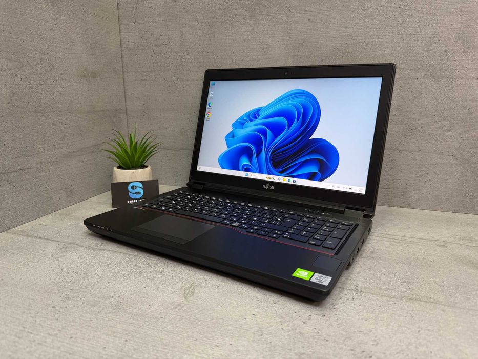 16gb ddr4/i7-10850H/Надійний ноутбук Fujitsu H7510/512gb ssd/Quadro