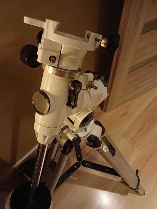 Montaż paralaktyczny Sky-Watcher EQ3-2  + statyw aluminiowy
