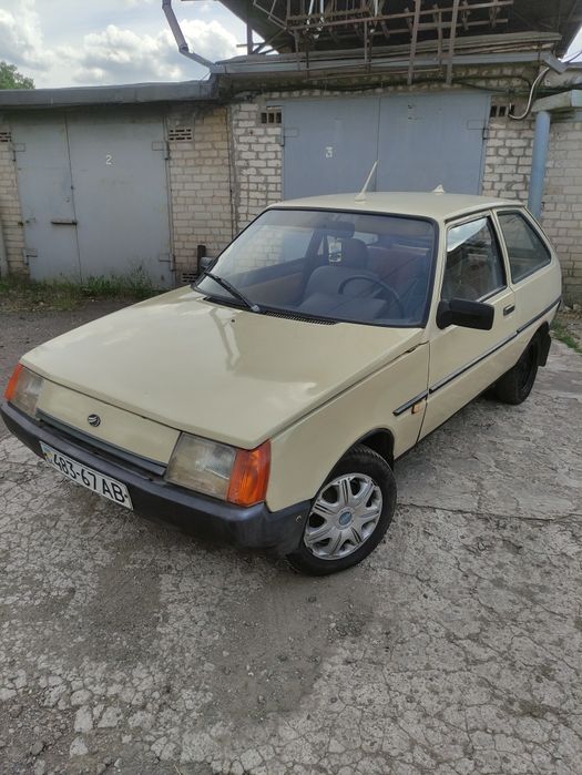 Продам автомобиль ЗАЗ Таврия 1102