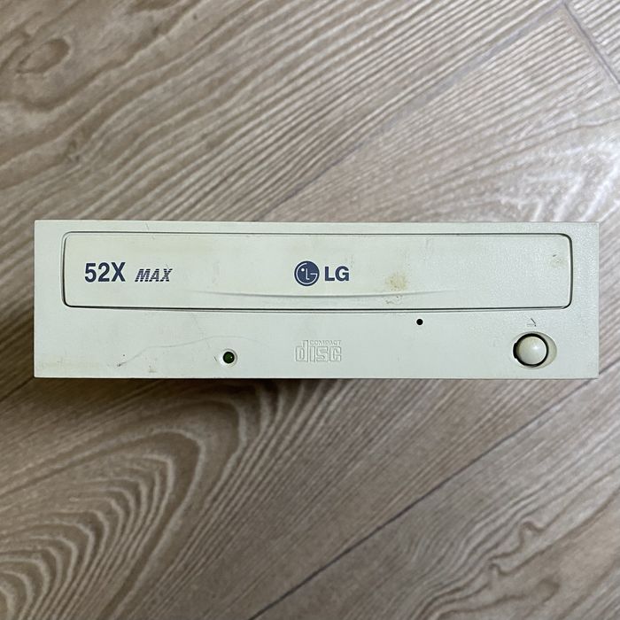 CD ROM drive LG Model : gcr 8523b