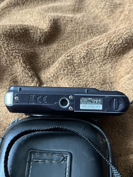 Samsung ES70 …….