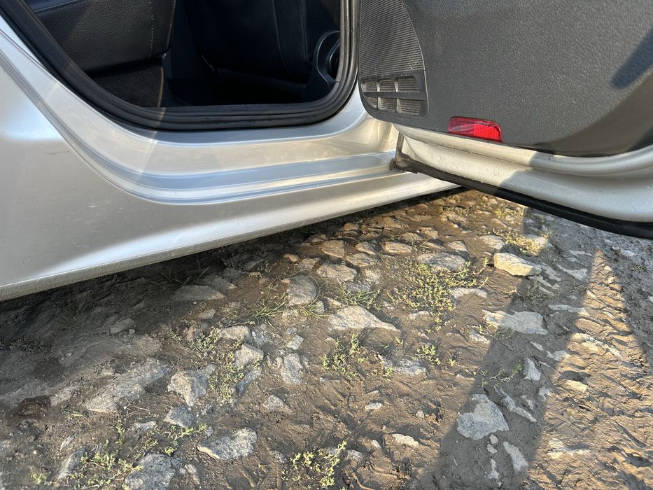 Продам Volkswagen Jetta 2011