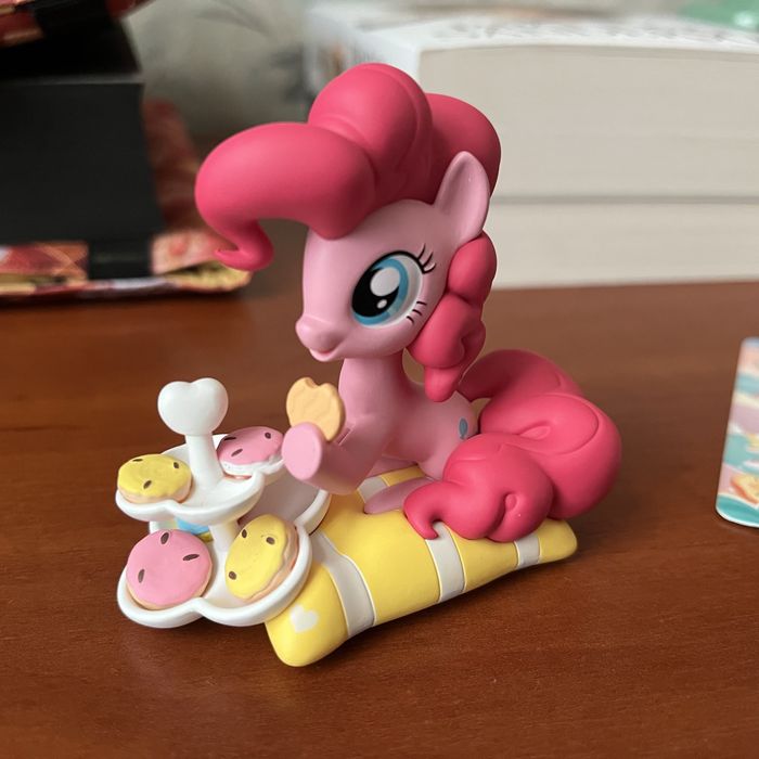 Фігурка My Little Pony Pinkie Pie Leisure Afternoon від PopMart