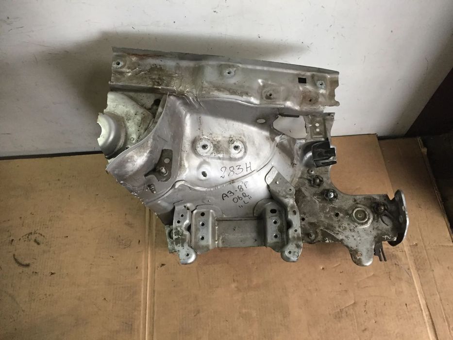 AUDI A3 8P 06R ĆWIARTKA DO PÓŁKIELICHA LEWA