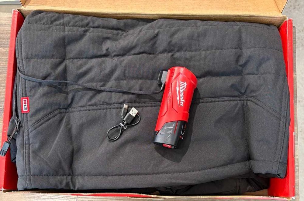 Milwaukee M102B‑21S M12 Heated AXIS podgrzewana kurtka robocza z akumulatorem 2Ah HEXON HPJBL3