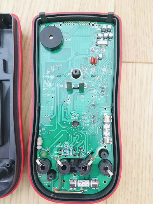 Multimetr Uni-t UT61A uszkodzny