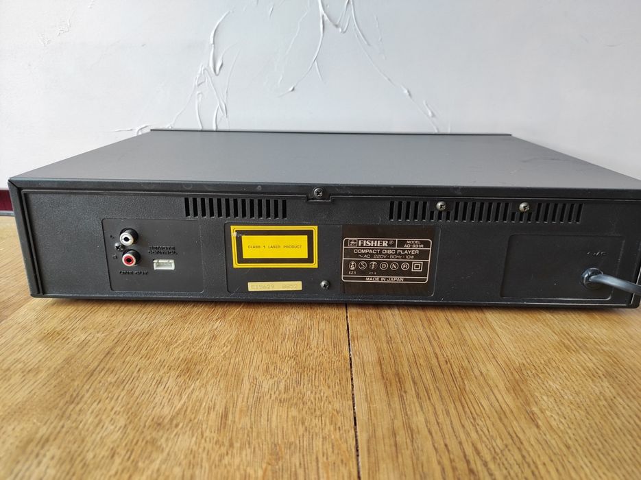 CD проигрыватель Fisher AD-931R