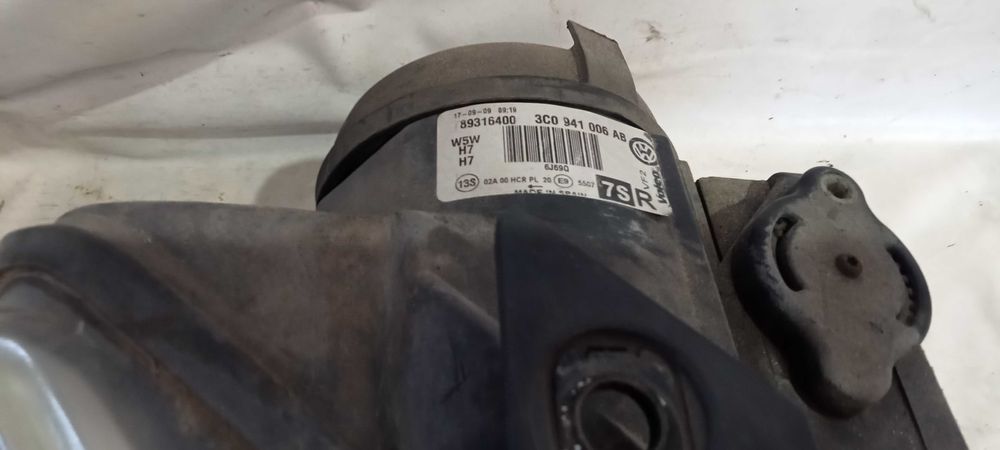 Farol  VW PASSAT B6 3C2