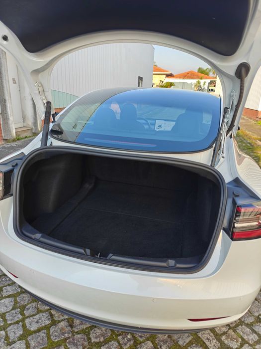 Tesla Model 3 Standard Range LFP Iva dedutivel