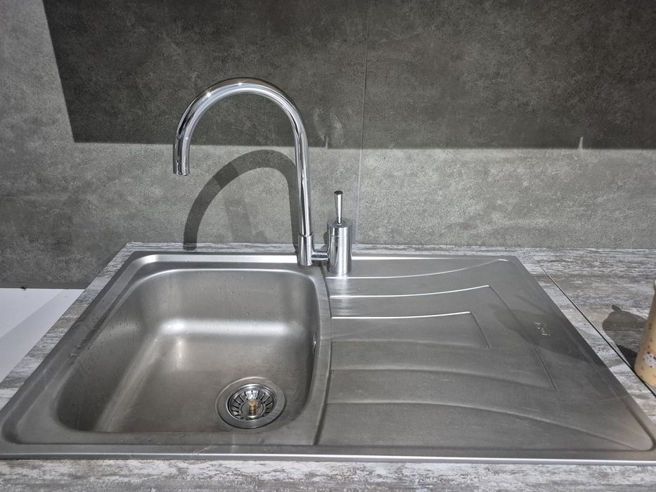 Zlewozmywak z baterią do kuchni