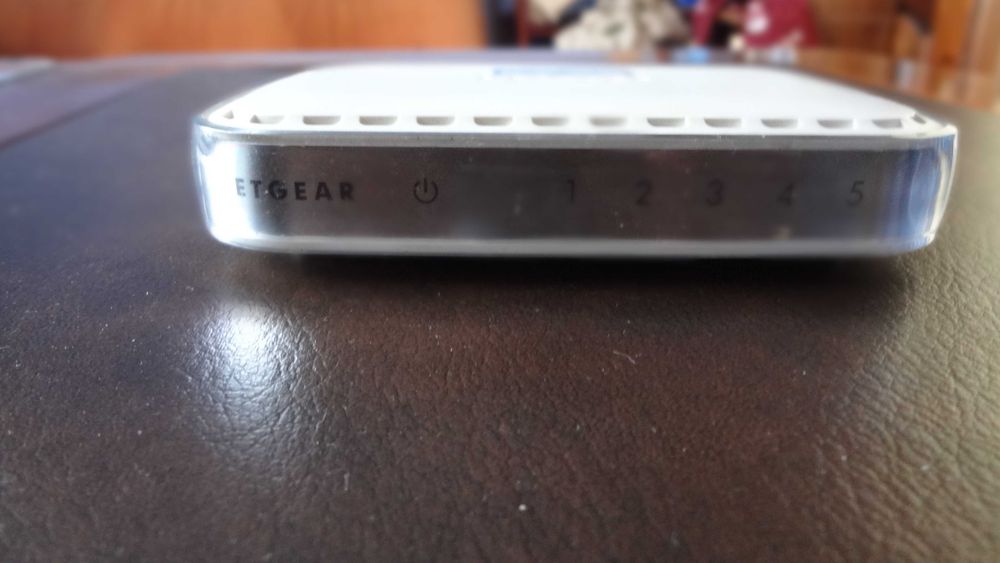 Netgear switch GS605 v4 10/100/1000M