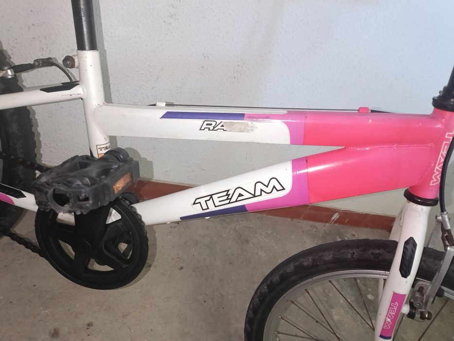 60€ bicicleta roda 20 pegar e andar