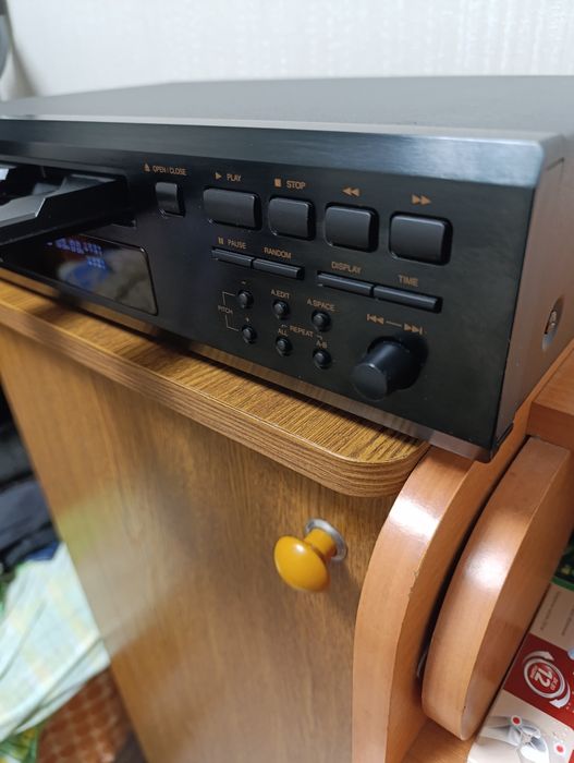 CD проигрыватель Denon DCD 685