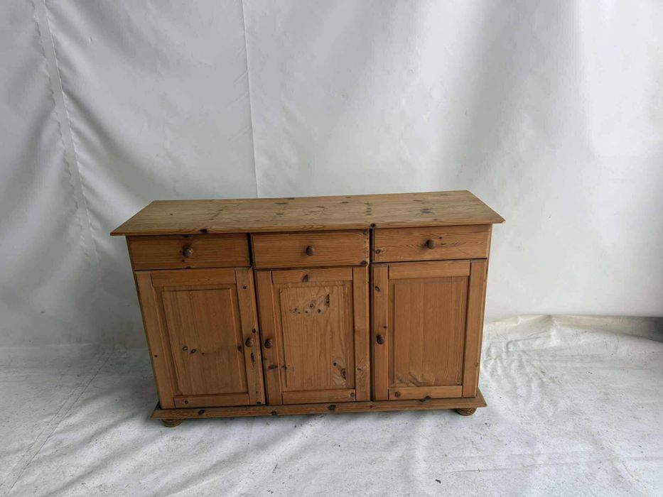 Komoda z litego drewna