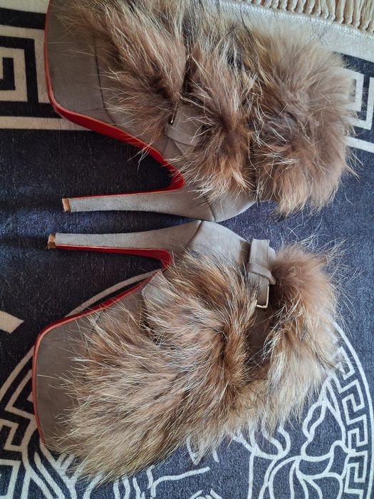 Piękne botki Christiana Louboutina