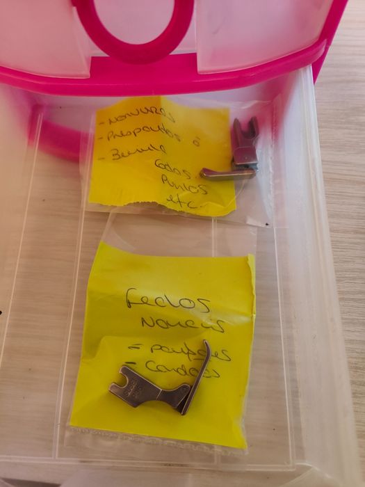 Máquina de costura industrial