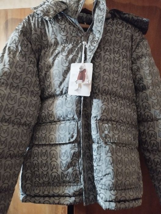 Брендовая теплая курточка
