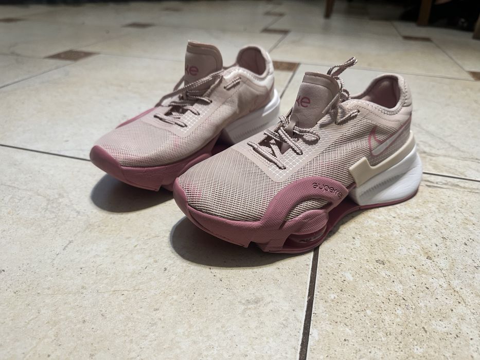Кросівки Nike Air Zoom SuperRep 3