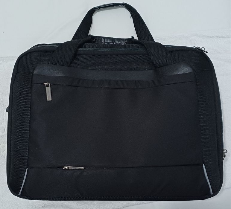 Mala Samsonite espaçosa para portáteis (com etiquetas originais)