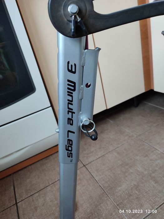 Тренажёр для бедер и ног