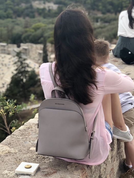 Шкіряний рюкзак Michael Kors