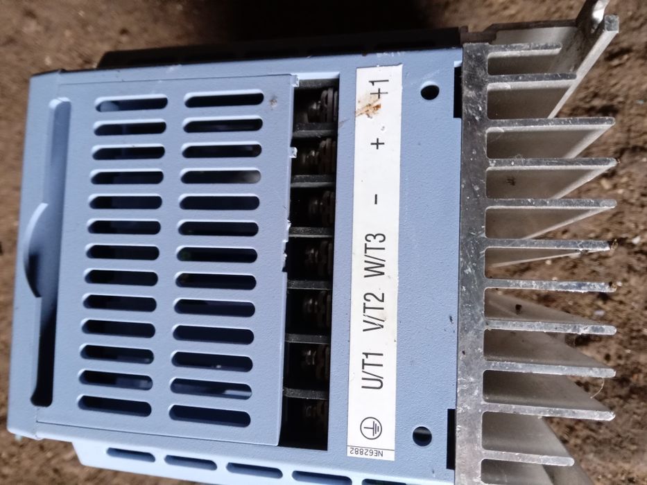 Перетворювач напруги