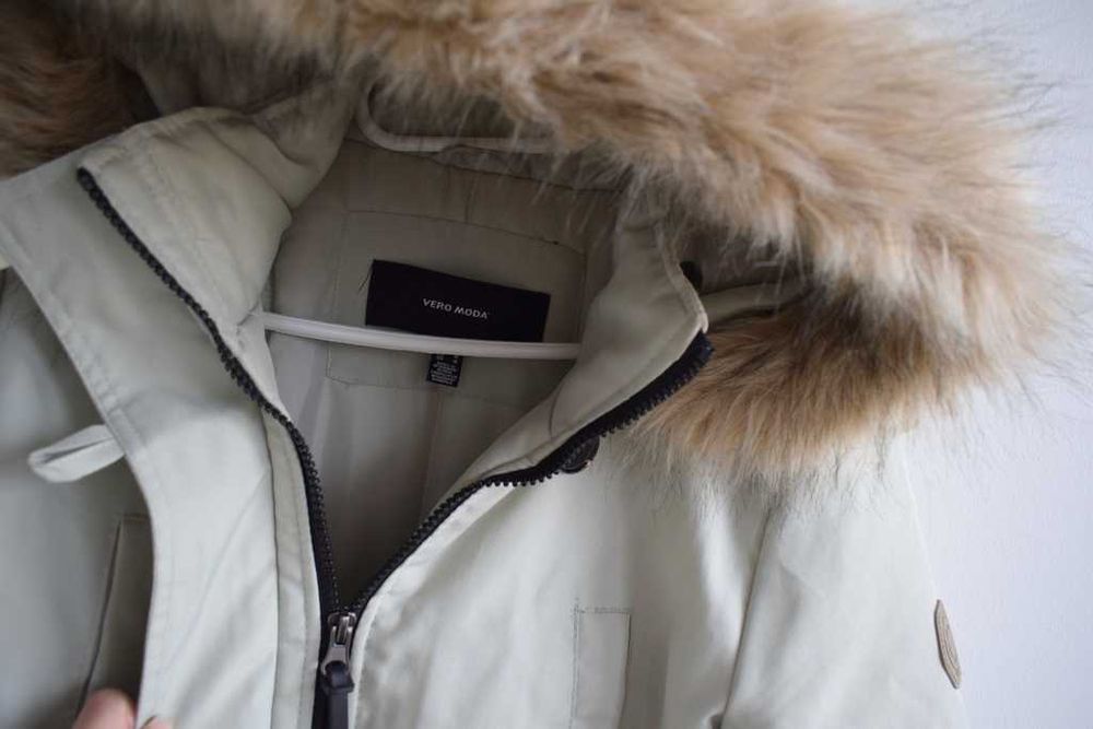 Vero Moda pistacjowa kurtka parka na wiosnę 38 m