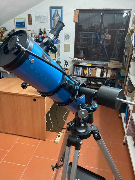 Telescópio Sky-Watcher Refletor 130mm EQ2 RF SK1309EQ2